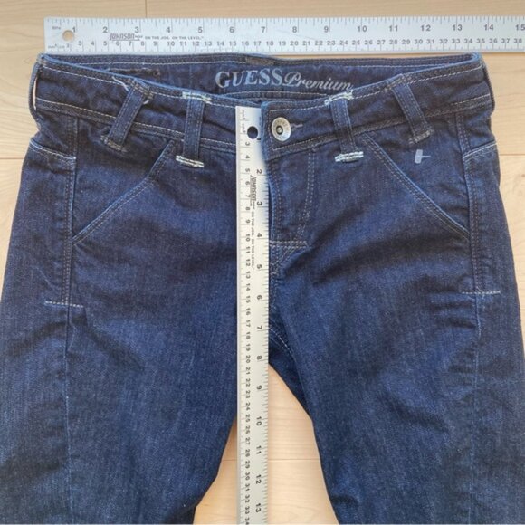 Guess Premium jeans Rocket skinny leg style low rise dark blue stretchy size 26 - Picture 13 of 14